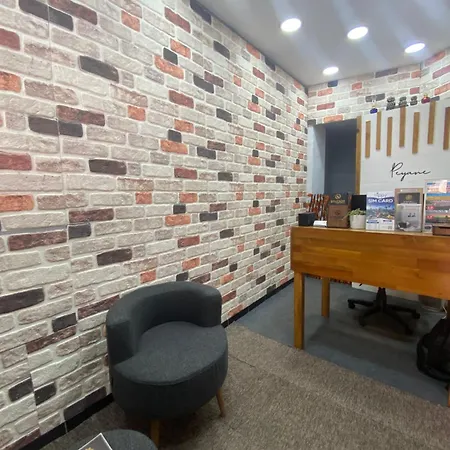 Peyare Aparts Aparthotel